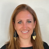 Photo of Lindsay Feuer De Hoyos